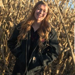 Meet your Posher, Emma